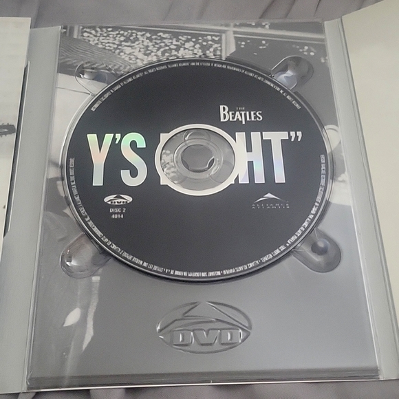 The Beatles collectible series a days hard night DVD from 2002 - Picture 7 of 9